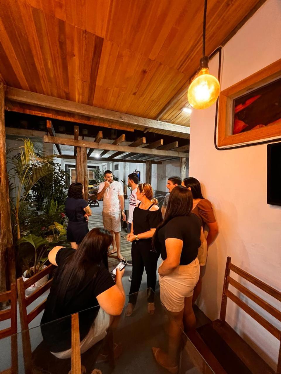 A Casa Da Colonia Hotel Itacoatiara  Eksteriør billede