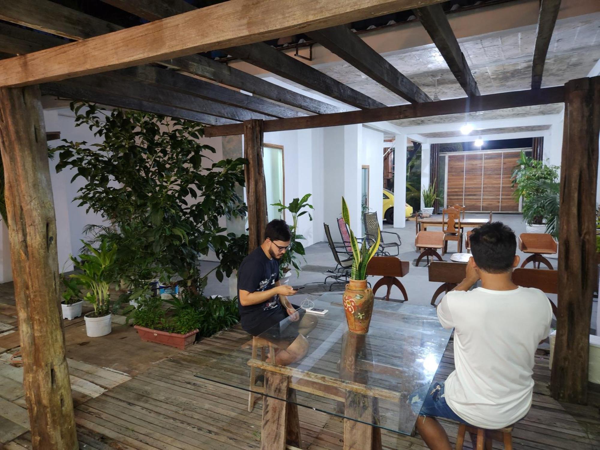 A Casa Da Colonia Hotel Itacoatiara  Eksteriør billede